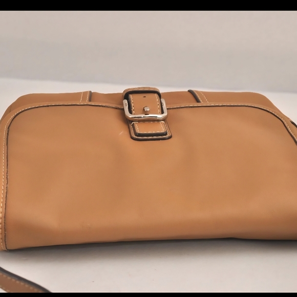 Authentic COACH Vintage Shoulder Cross Body Bag Purse Leather - Picture 5 of 9